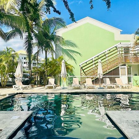 Residence Tropic Appart Hotel سان جيل لي بان المظهر الخارجي الصورة