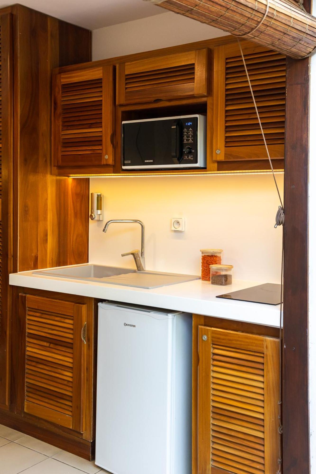 Residence Tropic Appart Hotel سان جيل لي بان المظهر الخارجي الصورة