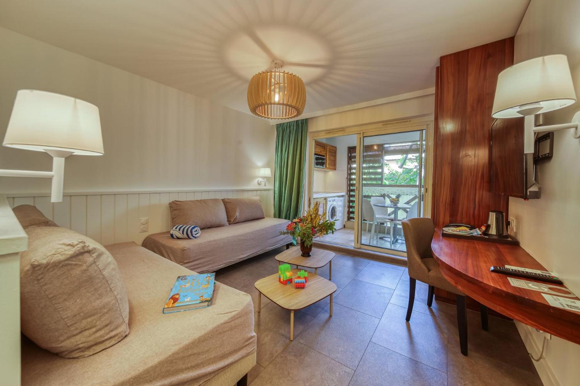 Residence Tropic Appart Hotel سان جيل لي بان المظهر الخارجي الصورة