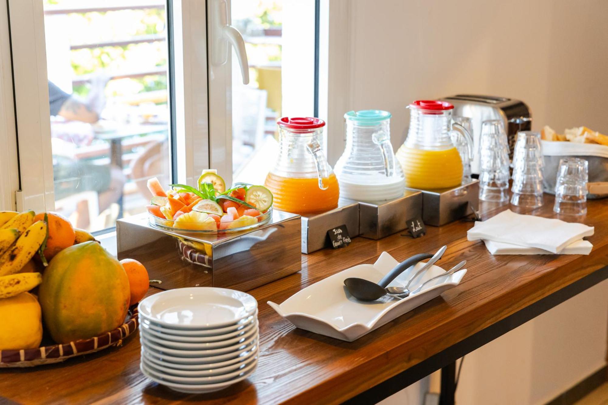 Residence Tropic Appart Hotel سان جيل لي بان المظهر الخارجي الصورة